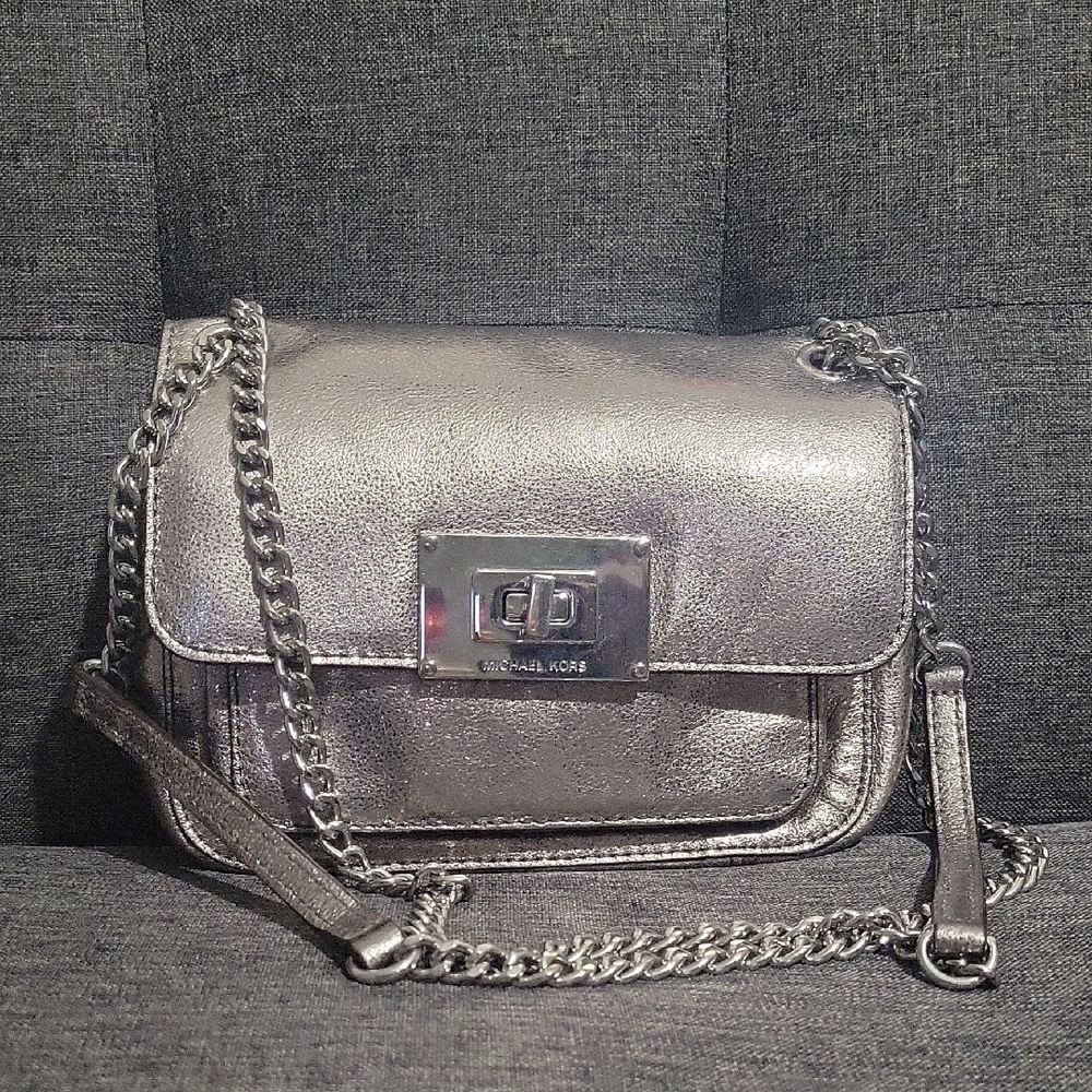 Michael Kors Silver Chain Shoulder Bag